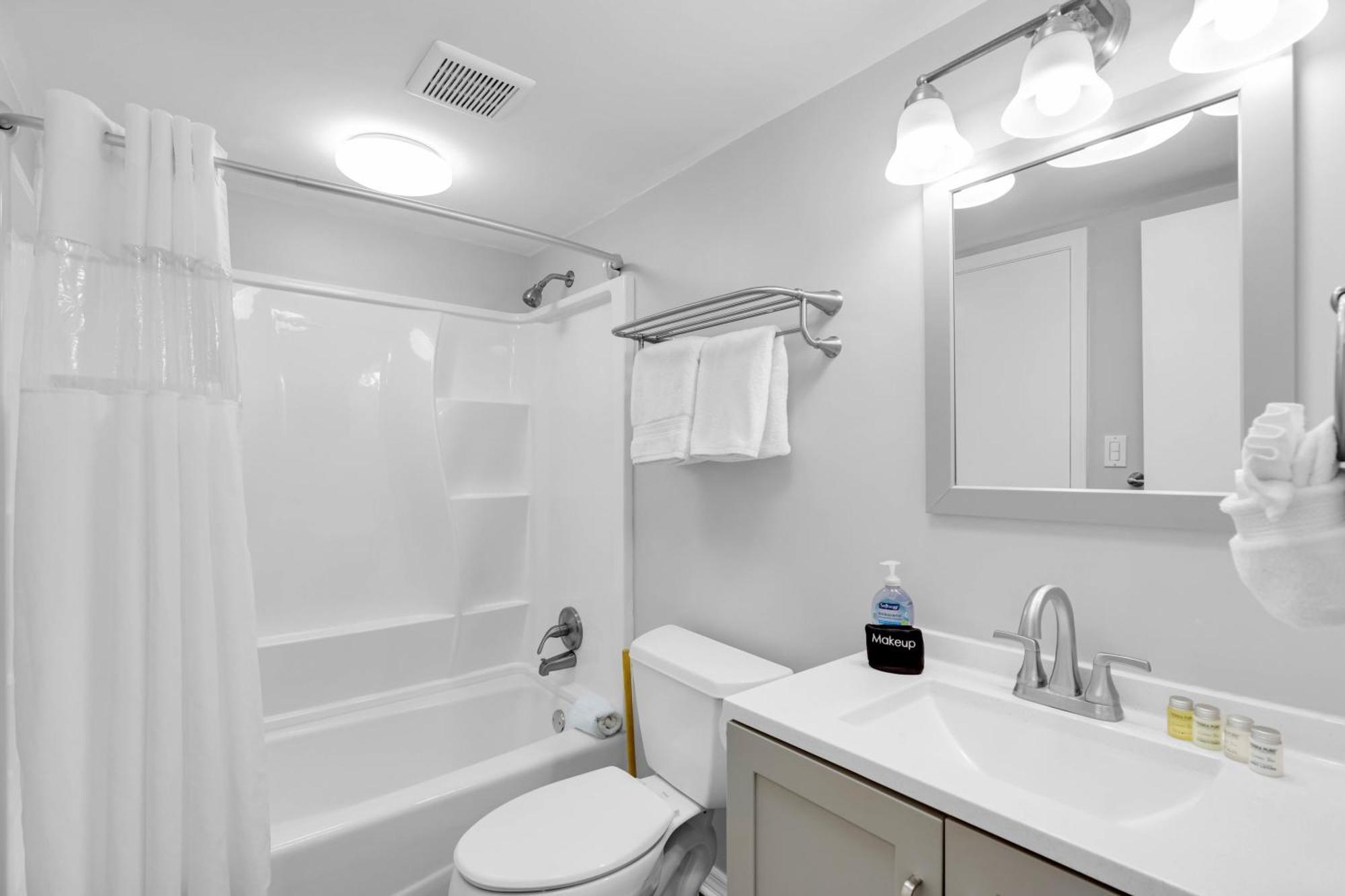 Aruba - Downtown Waterfront 2X2 Dock & Pool Pet-Friendly Villa Key West Eksteriør bilde